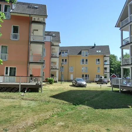 W12 2 S Apartamento Graal-Mueritz